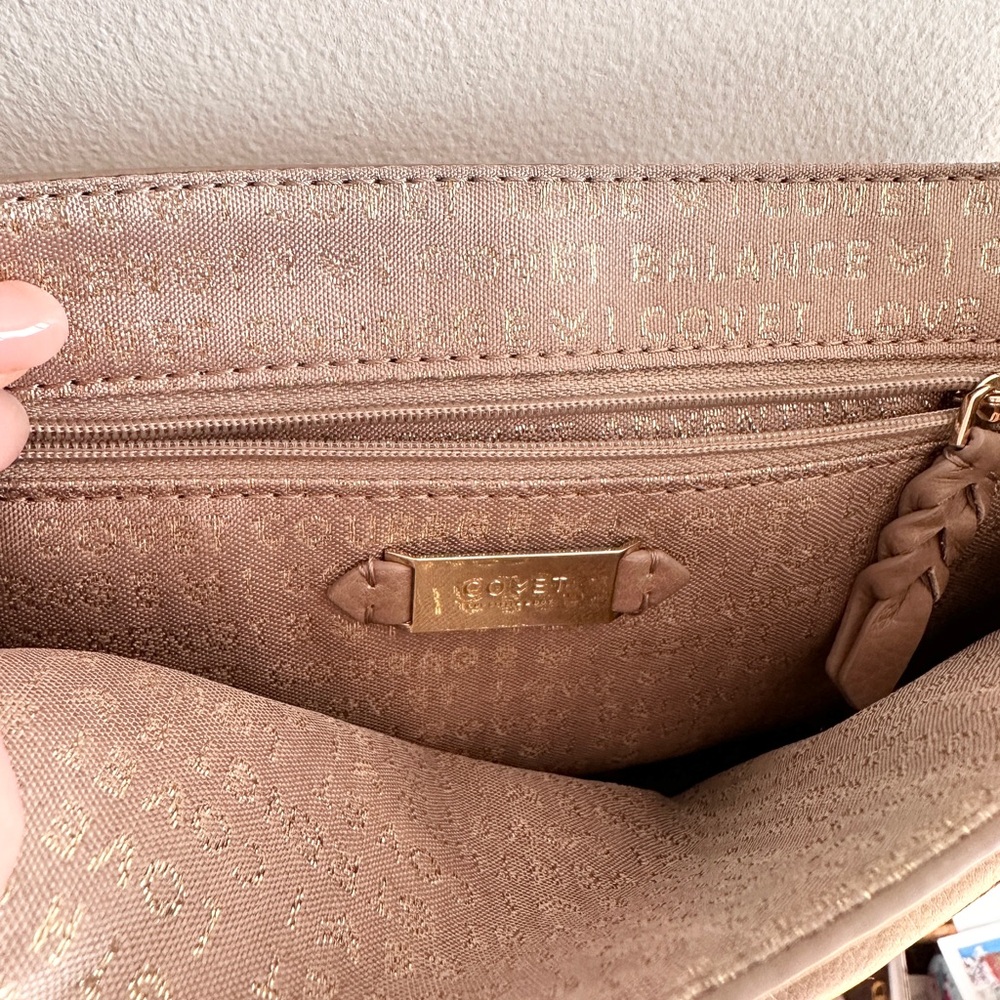 NWOT Covet Crossbody in Mushroom - Picture 6 of 8